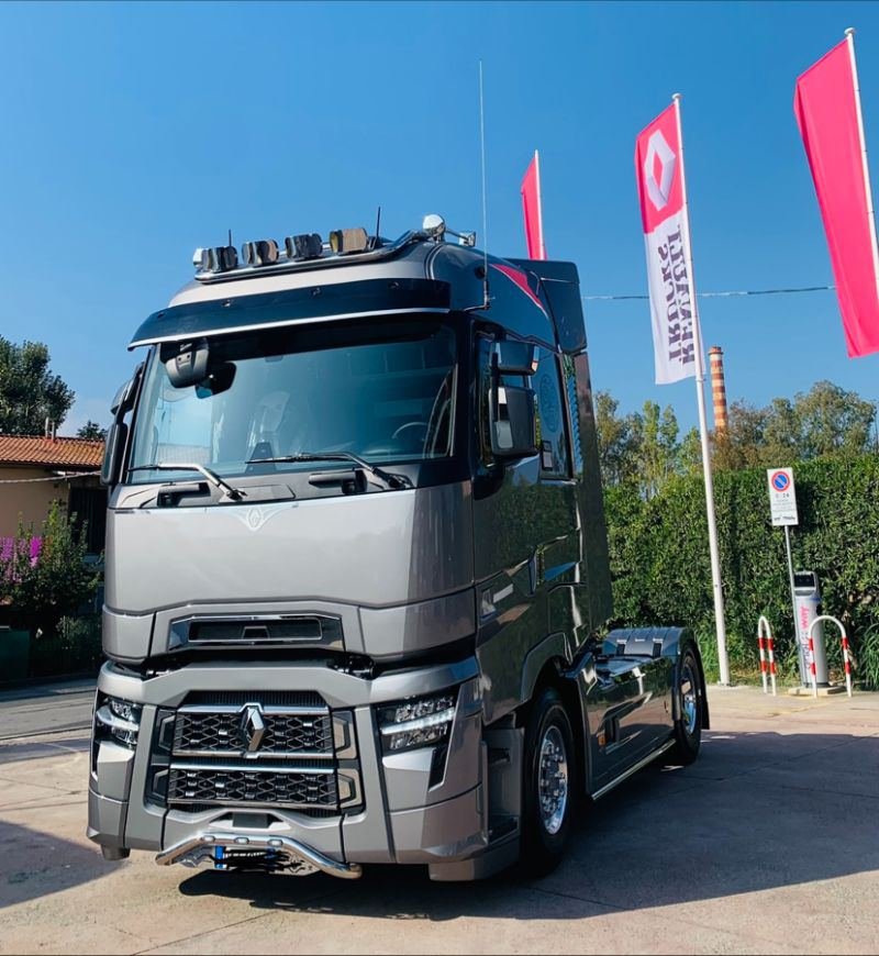 Trattore Renault Trucks T-High