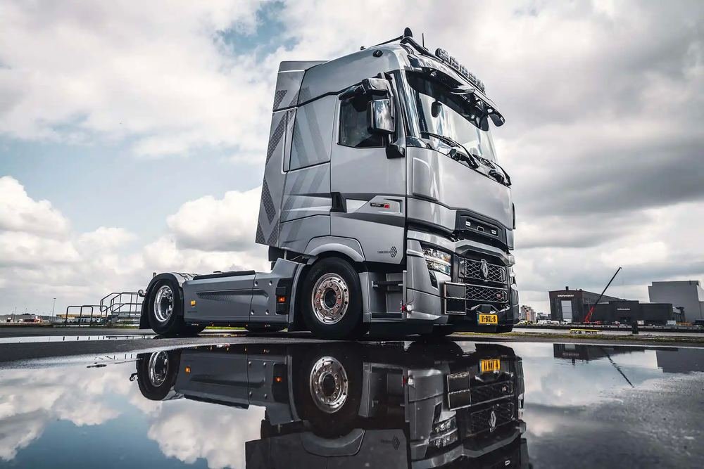 Trattore Renault Trucks T-High Exclusive